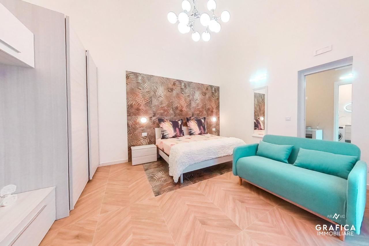 Ameli Home Luxury Apartment タラント エクステリア 写真