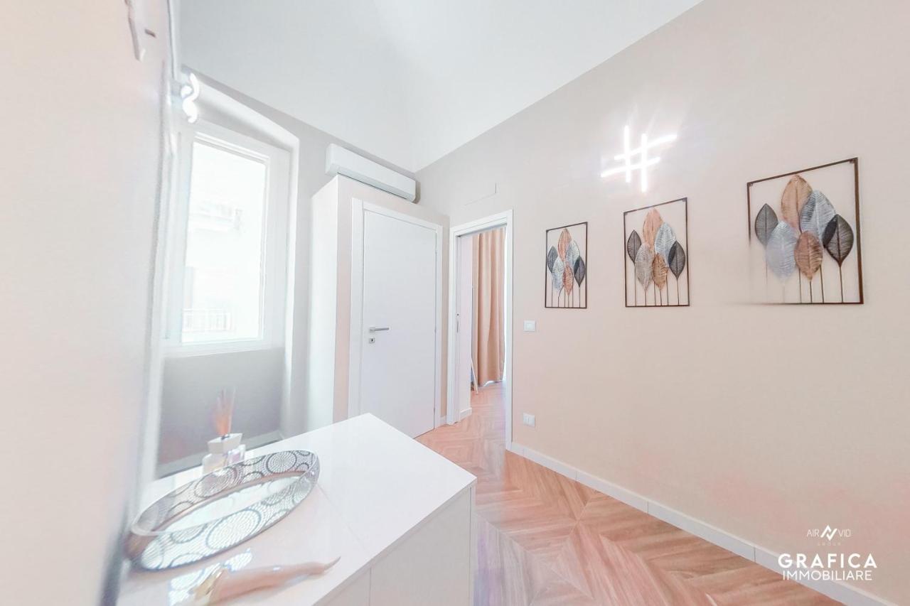 Ameli Home Luxury Apartment タラント エクステリア 写真