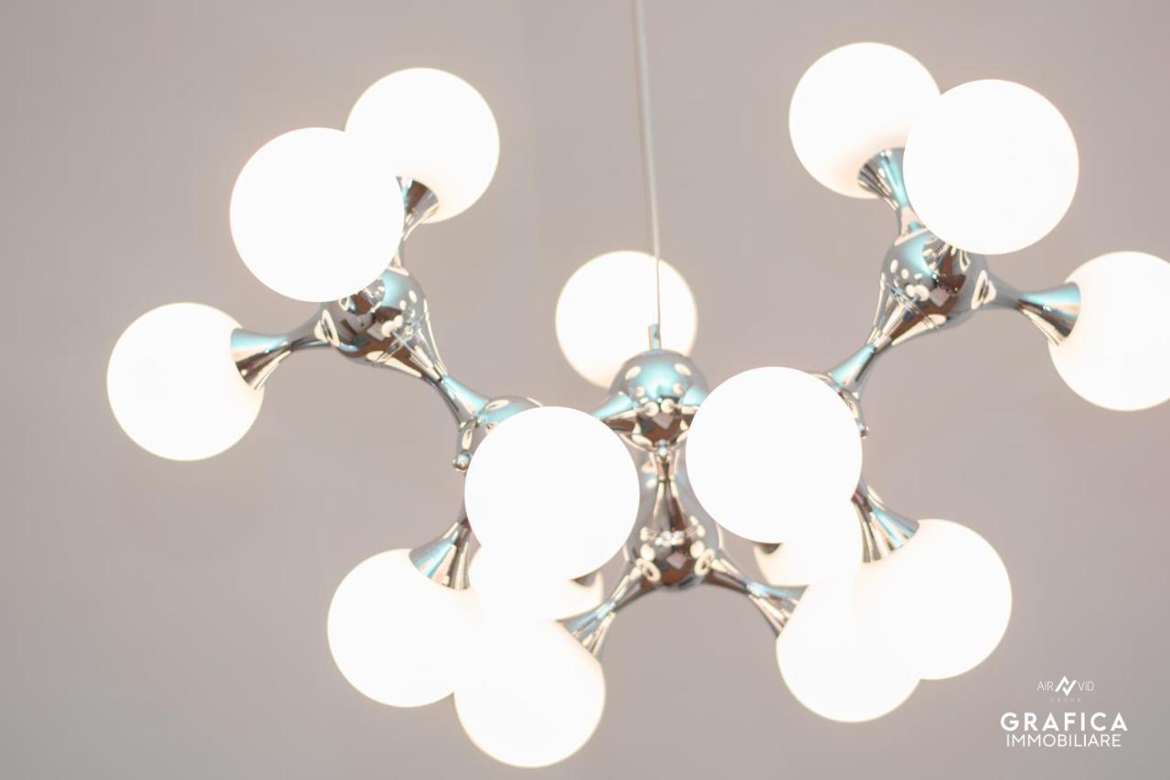 Ameli Home Luxury Apartment タラント エクステリア 写真